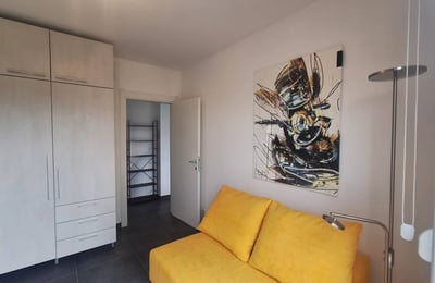 Alquiler de un nuevo piso de 3 habitaciones, 63 m², en el distrito de Vozdovac, Belgrado, Serbia